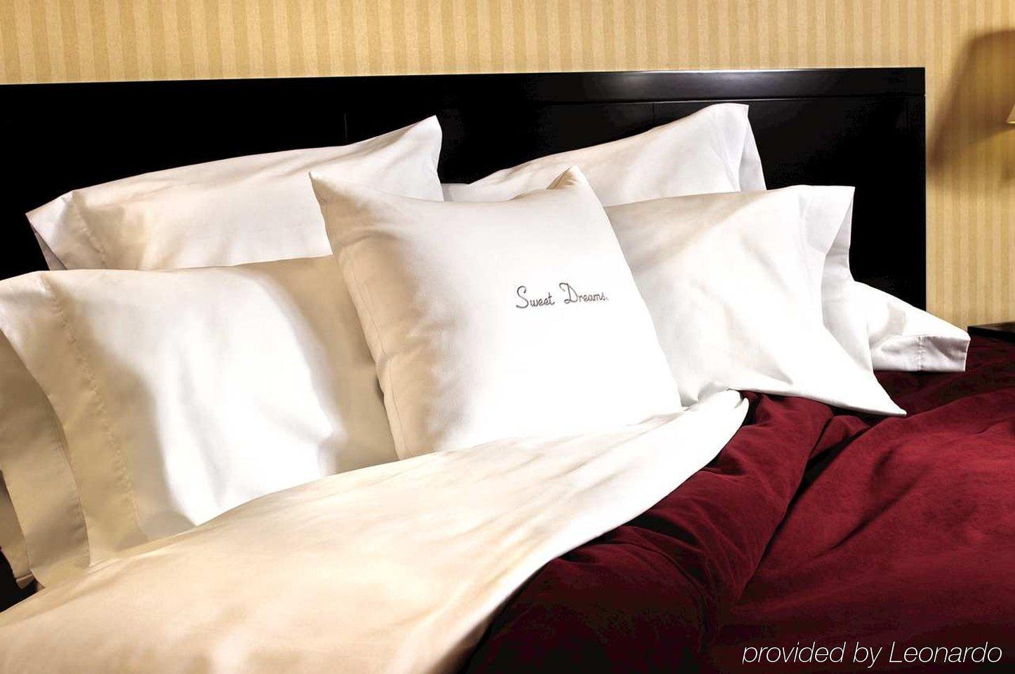 Hotel Doubletree By Hilton Johnson