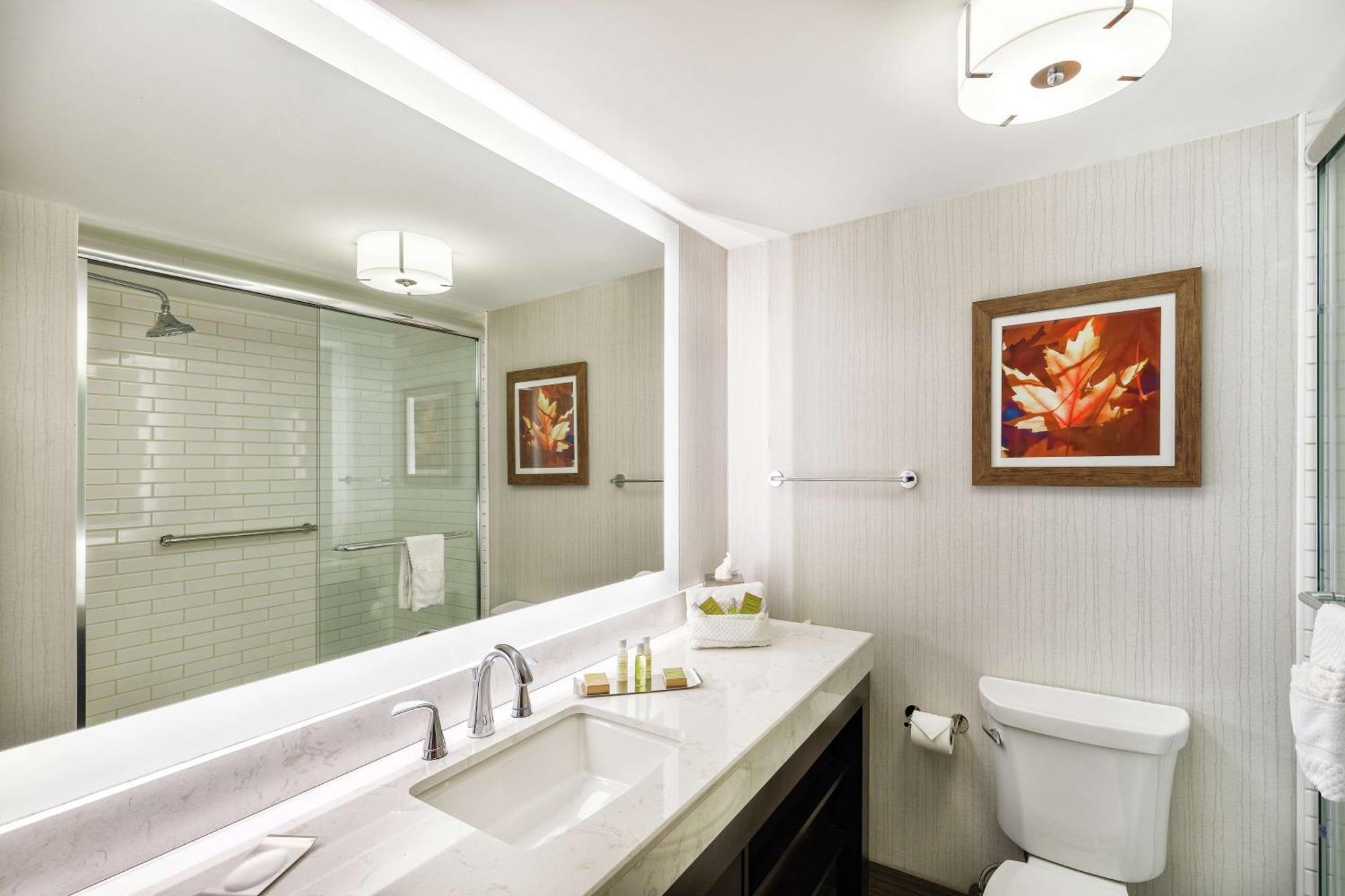 Doubletree By Hilton Johnson Hotel 4*